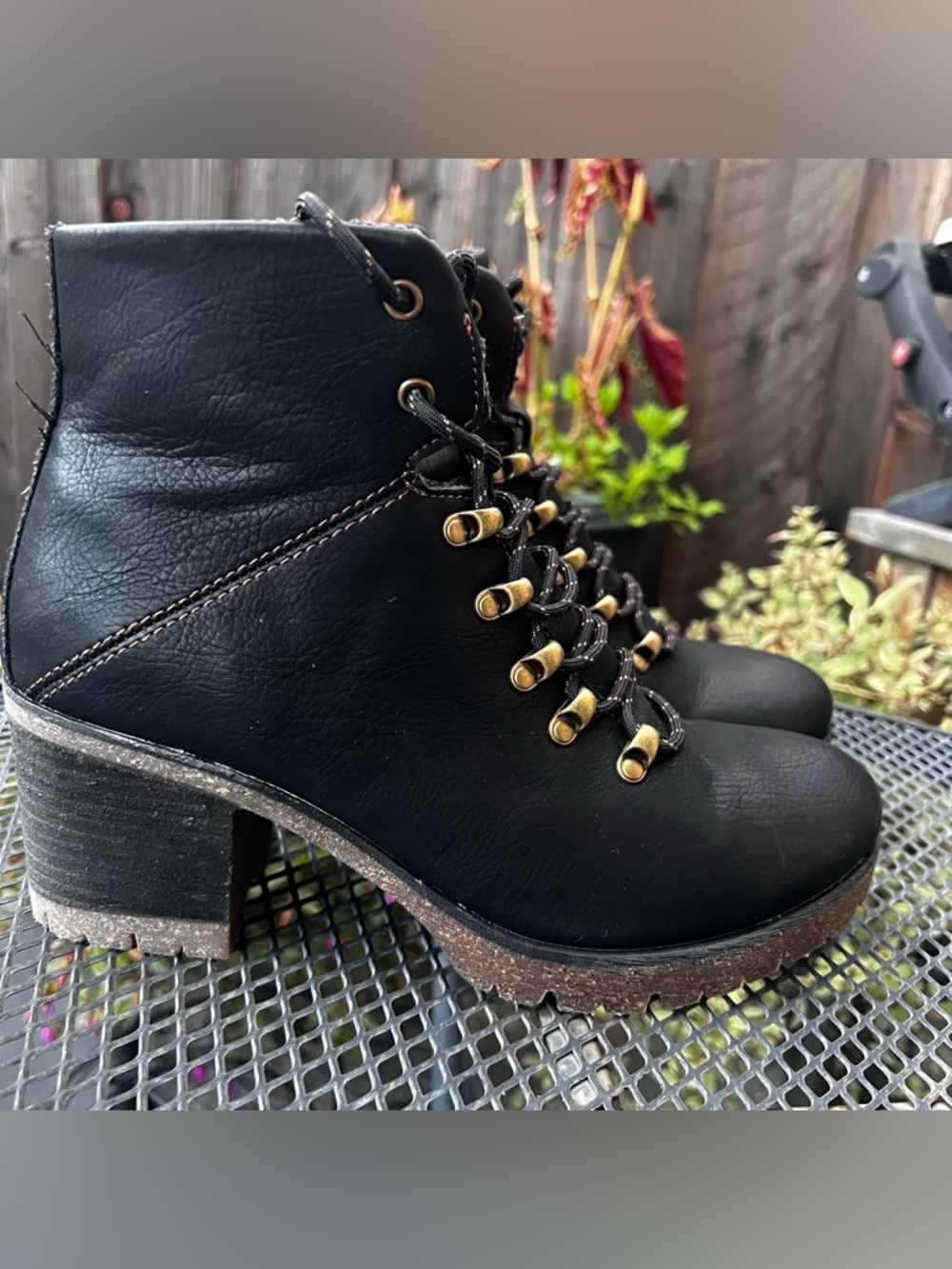 Korks Ease Women's Ankle Boots Size 8 M Black Erica Lace Up Hikers Combat Bootie